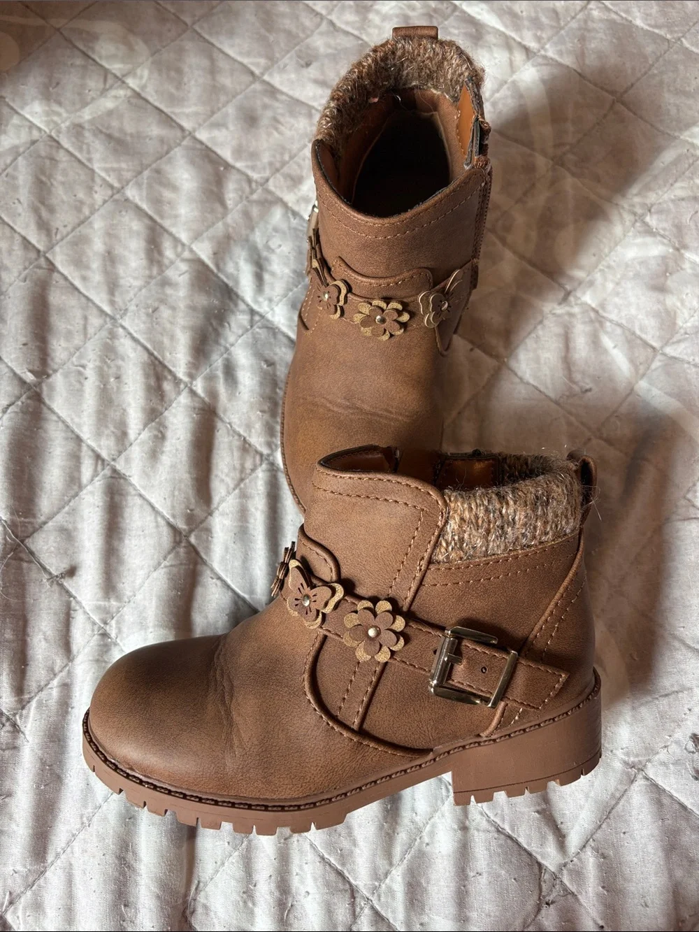 Girls Brown Faux-Leather Flower Accent Booties Size 10